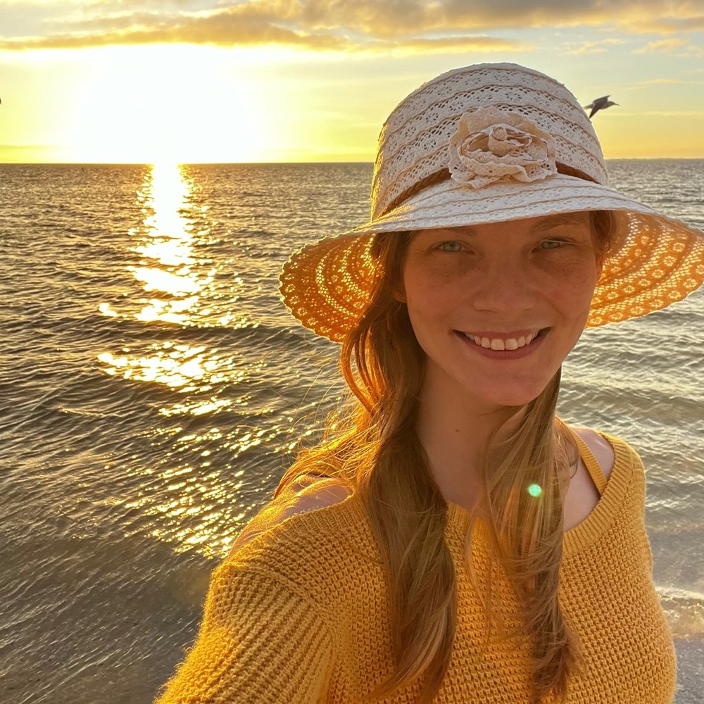 Meet your Posher, Ashley